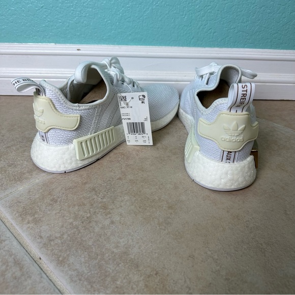 Adidas NMD_R1 White Gold Metallic Sneaker - Picture 5 of 6